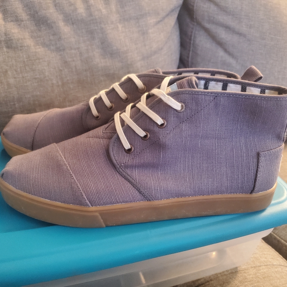 TOMS Chukka